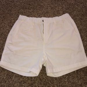 L - white maagic khaki shorts